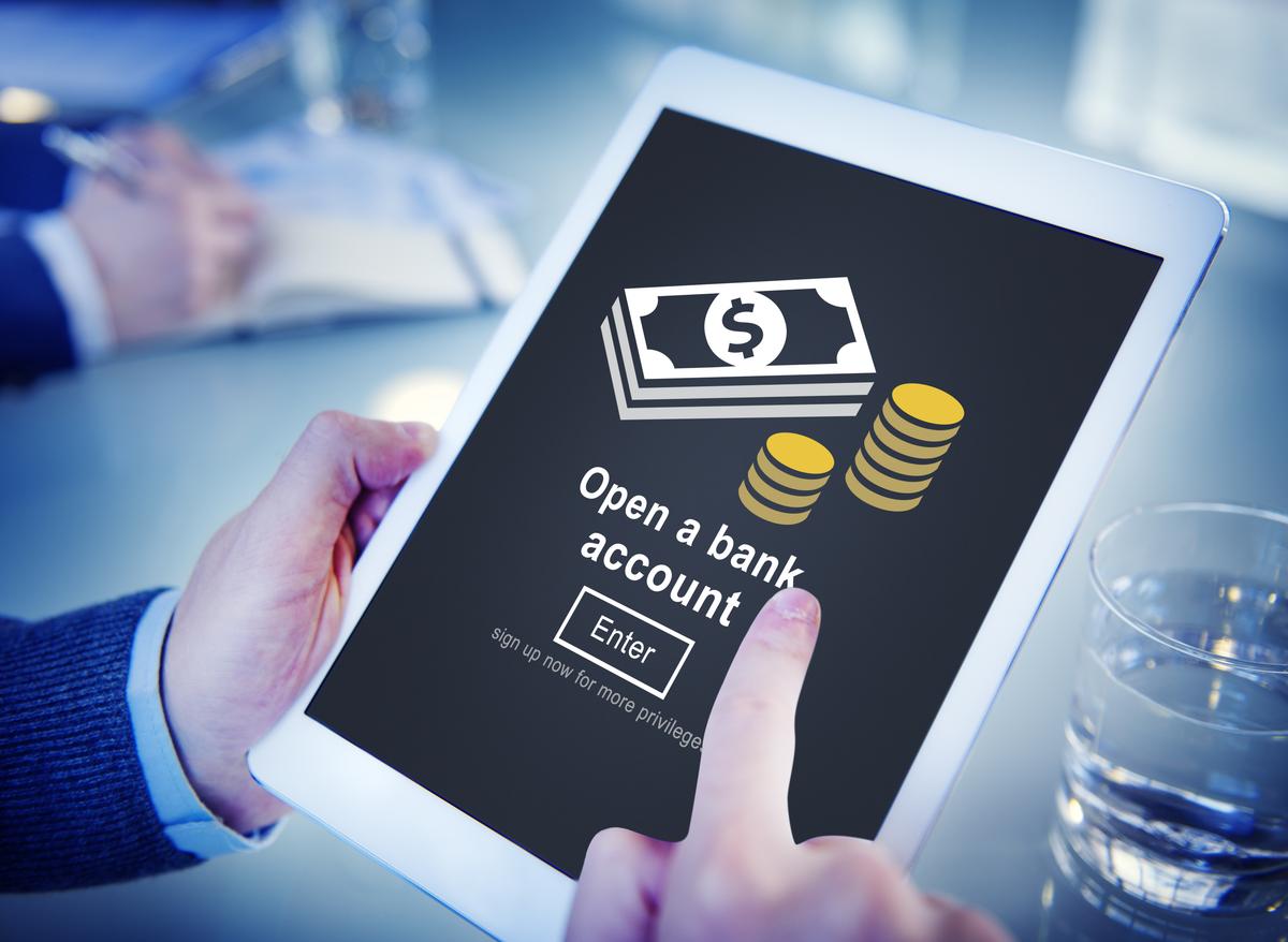https://api.demo.bsmproperty.ae/media/blog_images/20241106-Open_Bank_Account.jpg