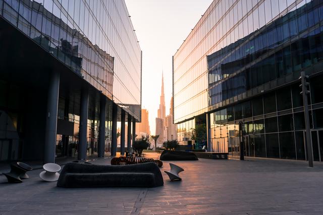 https://api.demo.bsmproperty.ae/media/blog_images/20250102-OfficeSpace_rX8a8MB.jpg